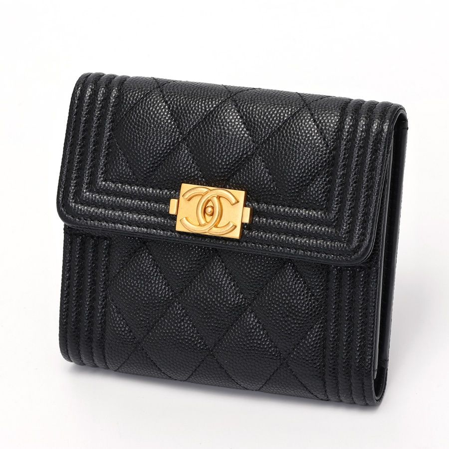 シャネル | CHANEL ボーイシャネル 三つ折り財布 | コンパクトウォレット A80743 キャビアスキン ブラック|ゴールド金具 商品番号 S-157867 新入荷