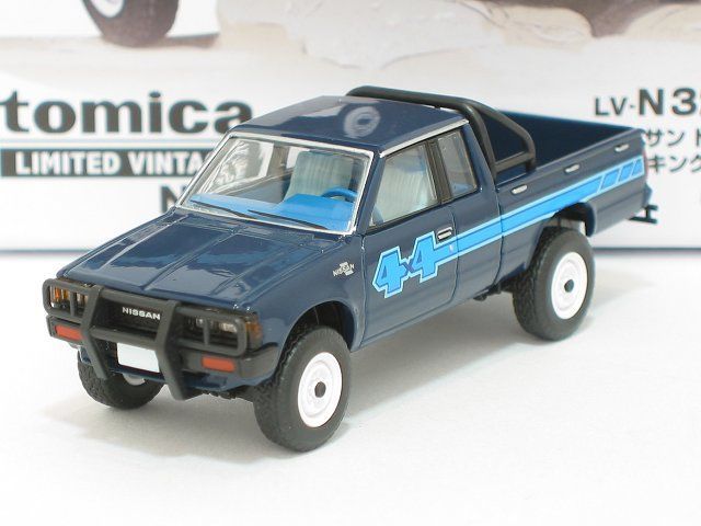 ニッサン トラック 4X4 キングキャブ 北米仕様（青）LV-N321b【トミーテック社1/64ミニカー】【トミカの時】