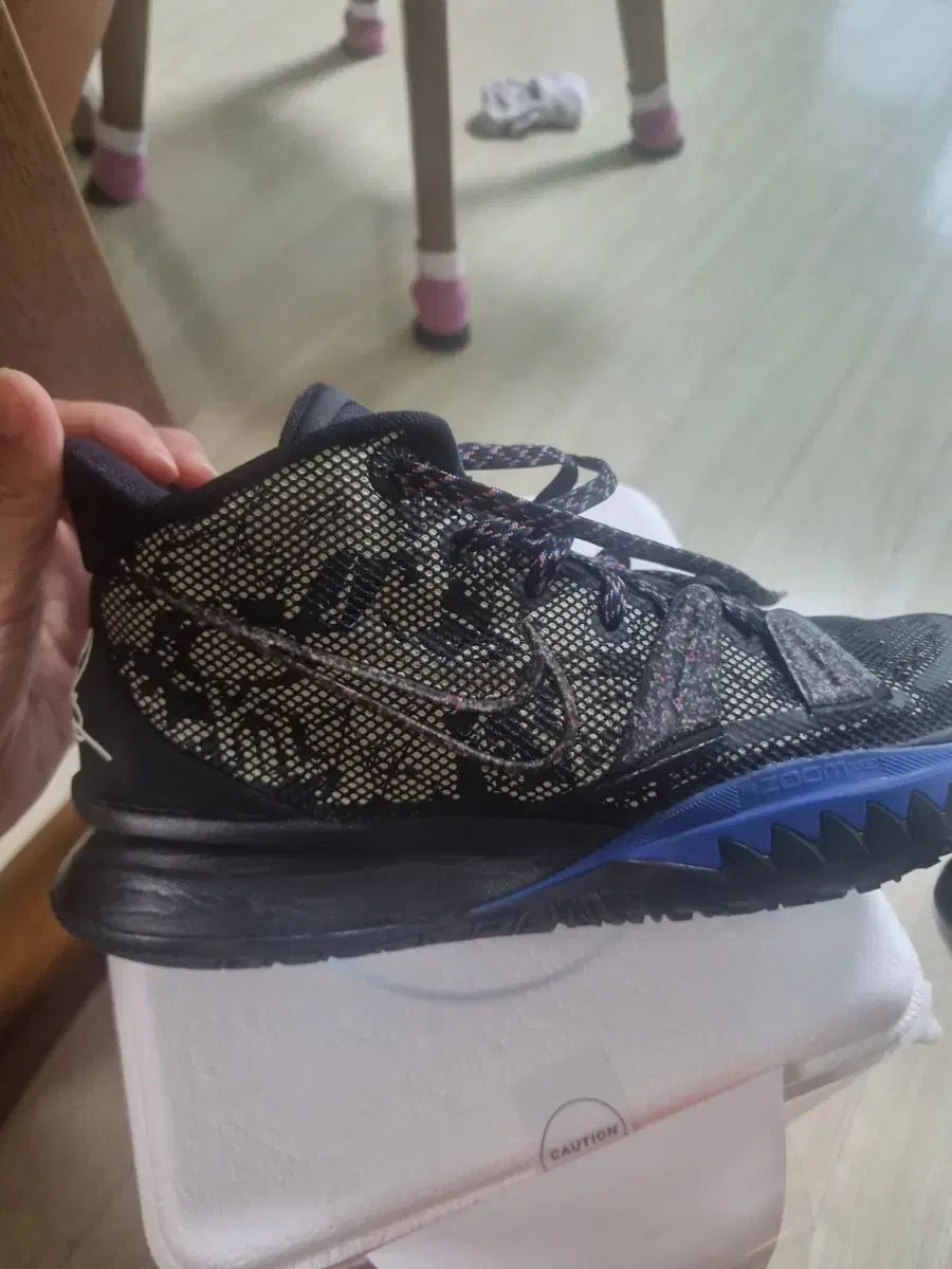 ナイキ カイリー