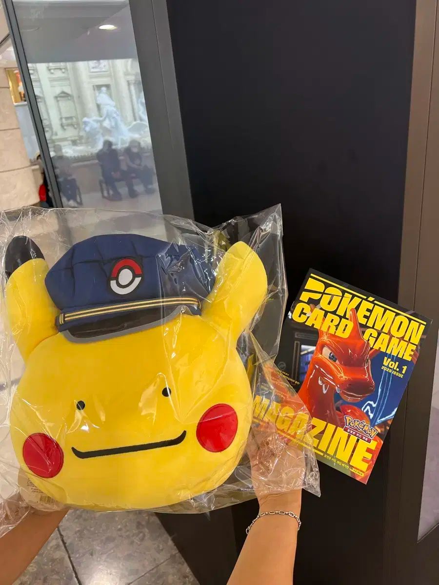 釜山ポケモン 韓国メタモン ステーションマネージャー ピカチュウ クッション 釜山 ポケットモンスター ピカチュウ メタモン ステーション