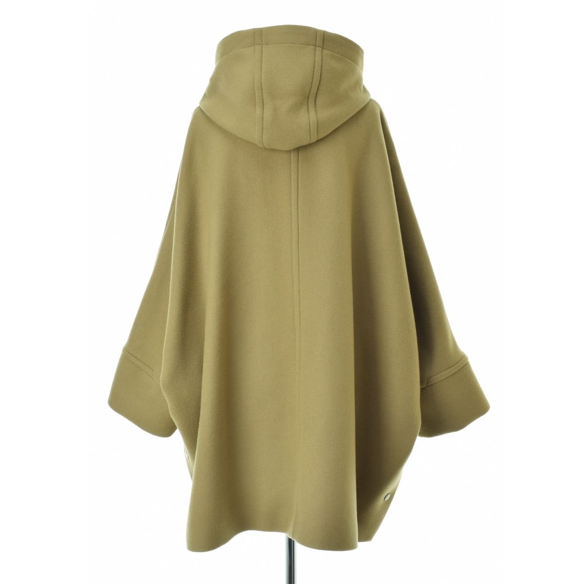 メルトンダッフルポンチョコート