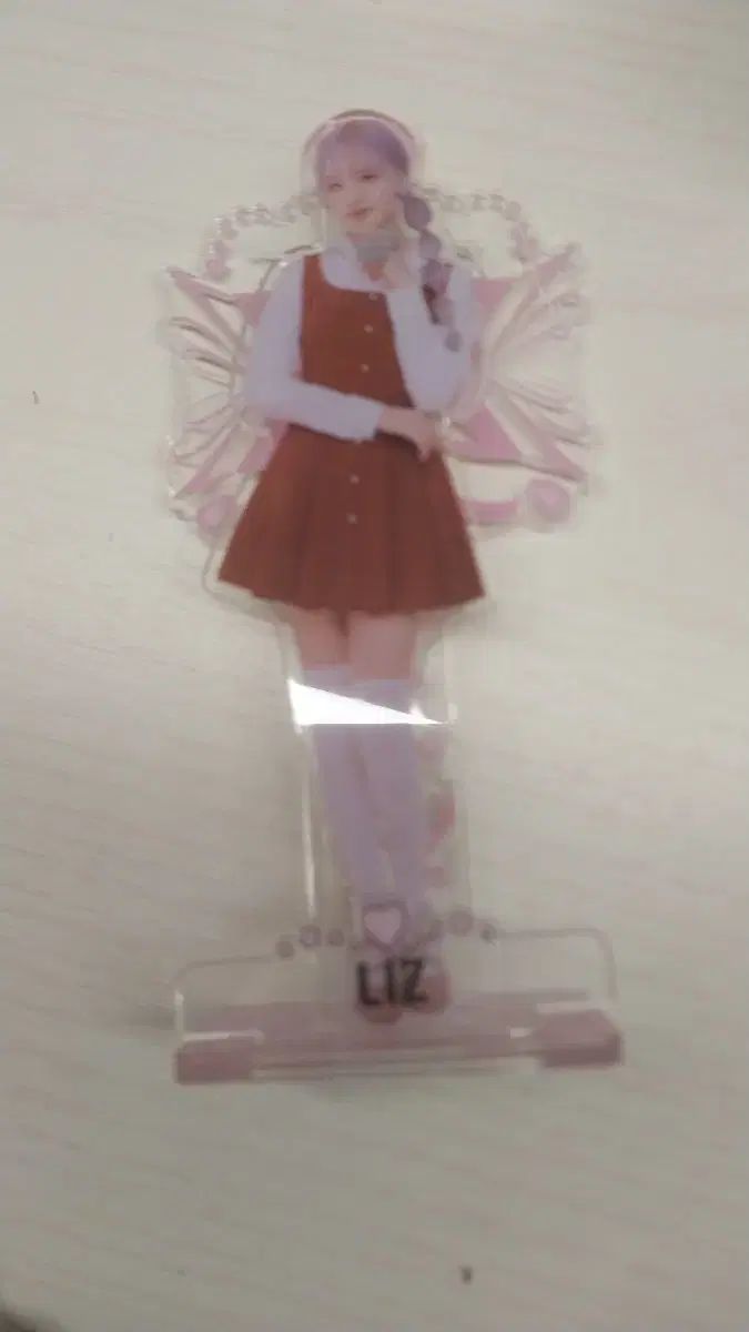 リズ(LIZ) アクリル スタンド MINIVE ミニヴ 限定版 限定盤 期間限定