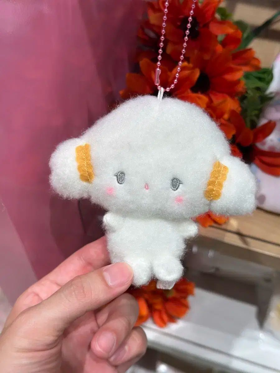 英国エリザベス女王　紅茶空き缶　コーギーマスコット　王冠キーホルダー コーギー マスコット キーリング 英国エリザベス女王 紅茶空き缶