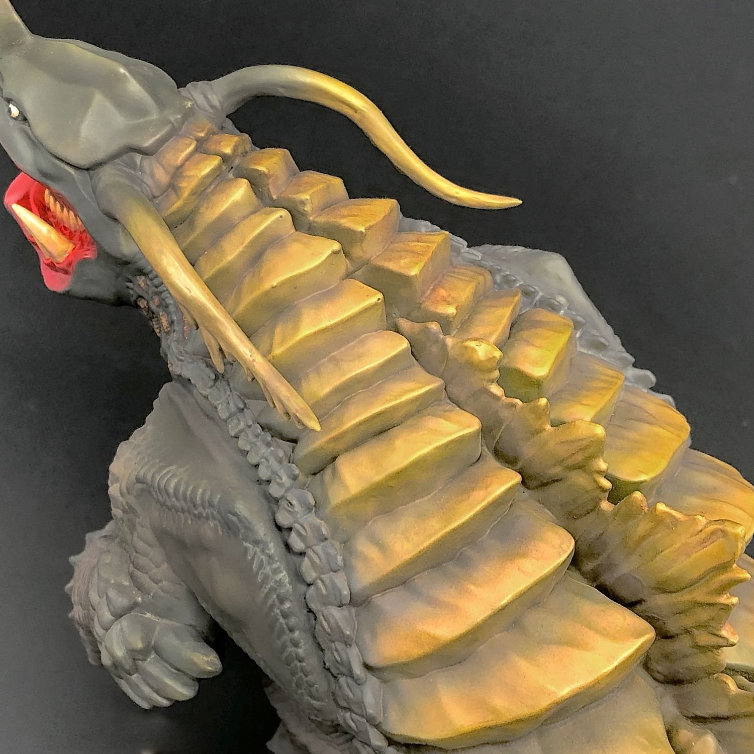 キット完成品 ネロンガ シン・ウルトラマン メガソフビキット 海洋堂
