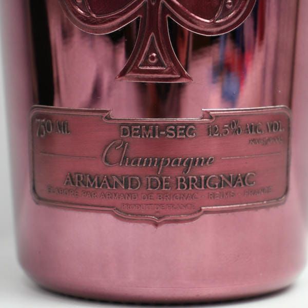 ARMAND DE BRIGNAC（アルマンドブリニャック）ドゥミセック