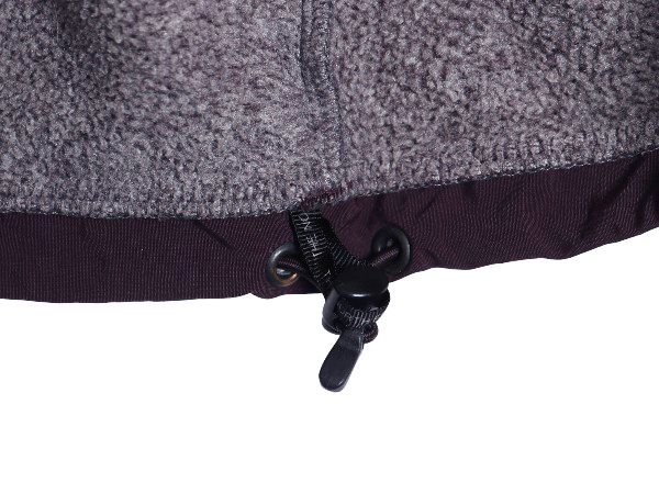 ハイネック シンプル