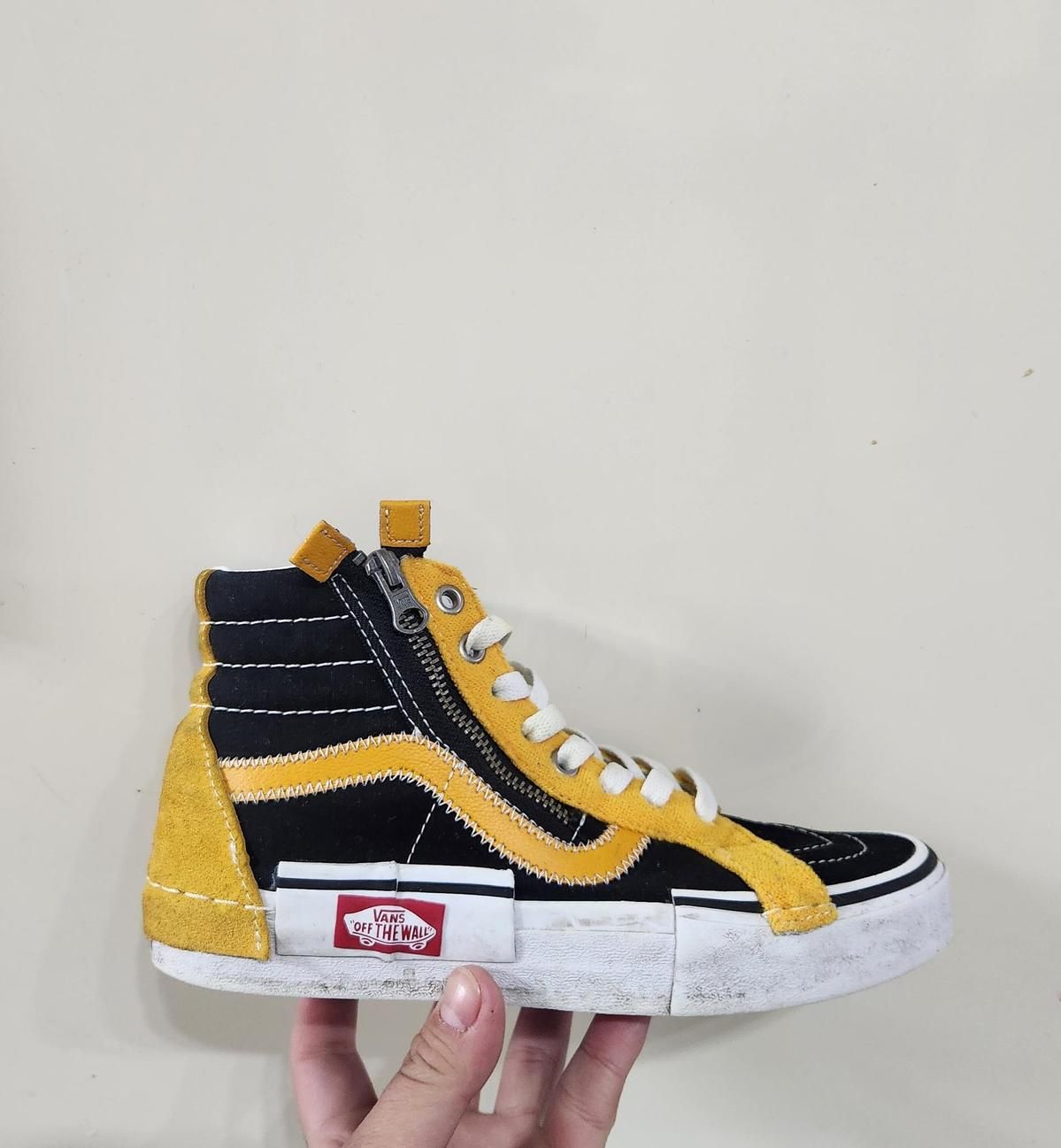 【雷市場（ポンジャン）商品韓国直送】230 VANS(バンズ) スケート ハイ 再発行 キャップ reissue ブラックイエローブルー