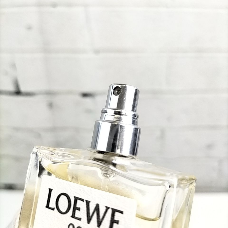 ロエベ 001 ウーマン オードパルファム スプレー 100ml Amazon | ロエベ LOEWE 001 ウーマン EDT SP 100ml | LOEWE