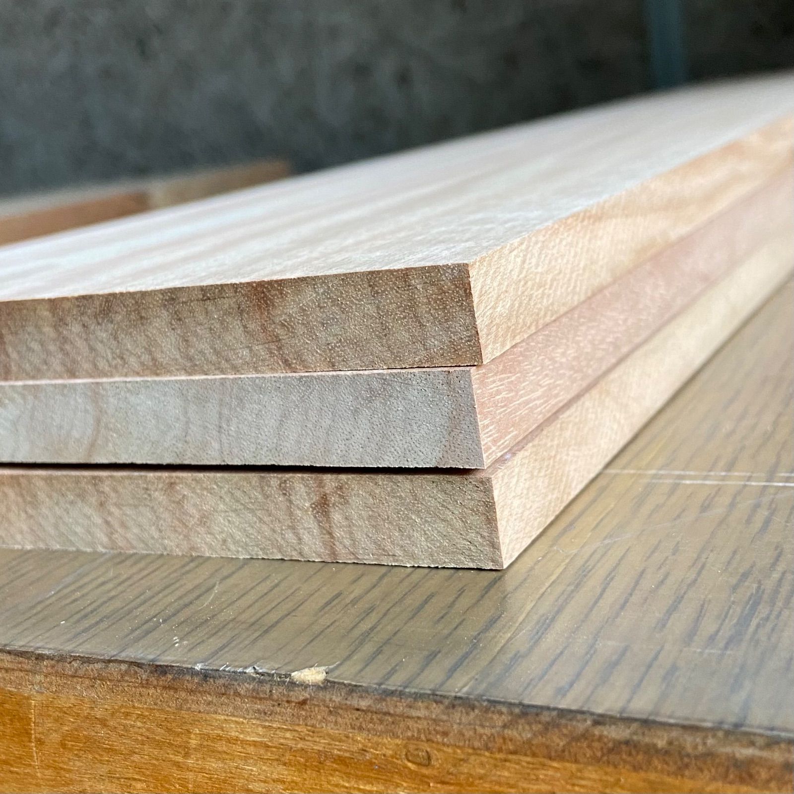 木材 / 楠木　材木　木材　板材　棚板　端材　無垢材　銘木