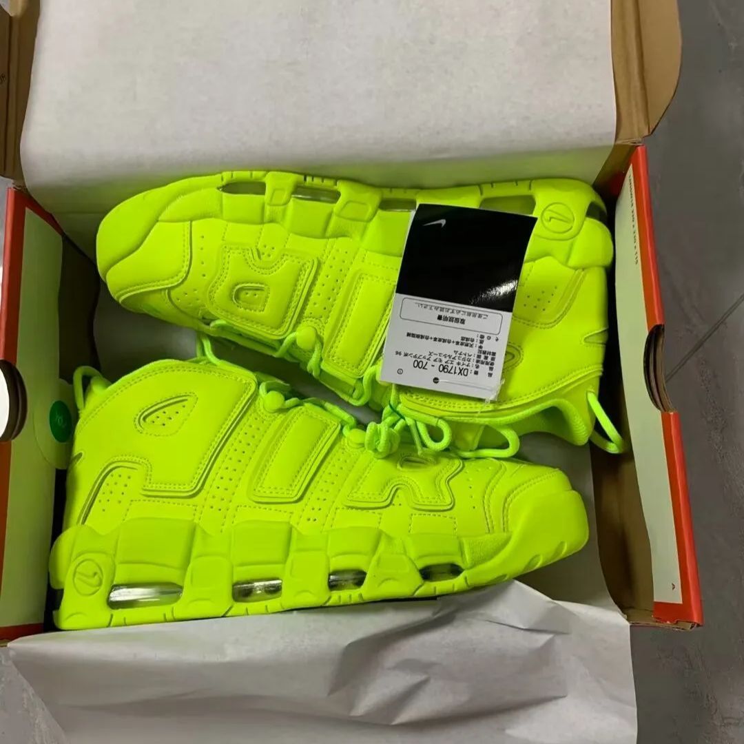 【新品】 ナイキ Nike エアモア アップテンポ 96 ボルト