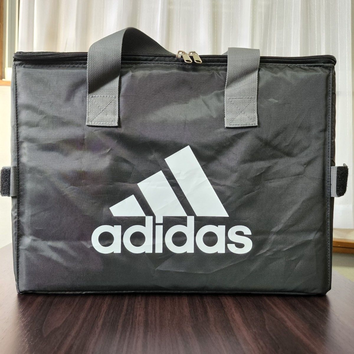 アディダス adidas トランクバッグ アウトドア スポーツ ブラック色 