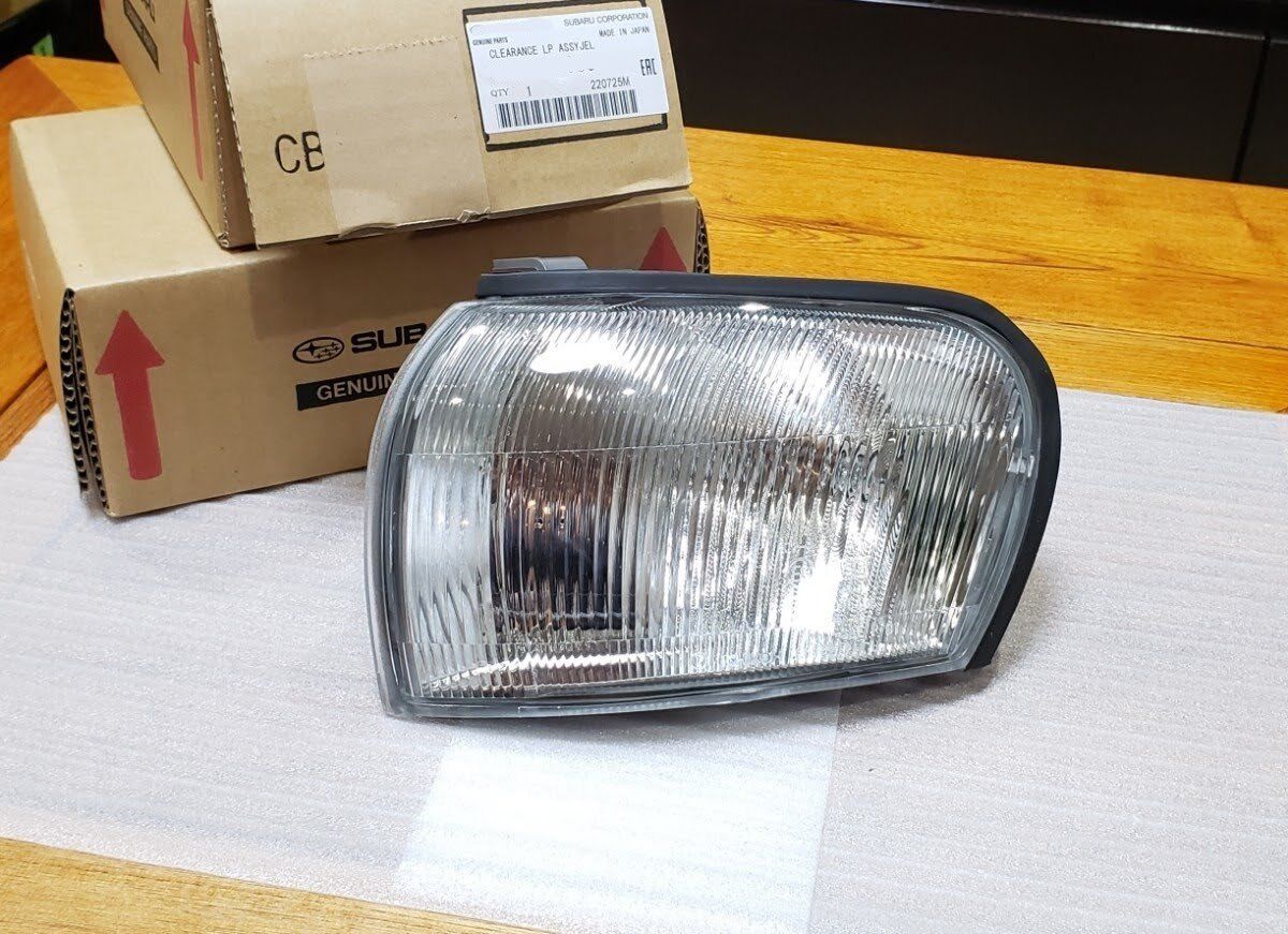 ☆新品 スバル GC8 CF8 GM8 インプレッサ 純正 クリアランスランプ コーナーレンズ サイドマーカー 左 SUBARU Clearance  lamp assembly LH - メルカリ