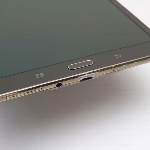 8.4 チタニウムブロンズ