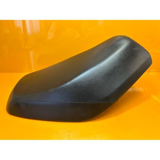 HONDA スーパーディオ AF27 メットインボックス ホンダ 71916 中古