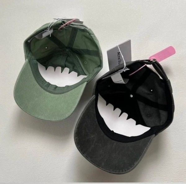 ★Acne Studios★3Dロゴ刺繍キャップ Acne Studios Men's' 3D Embroidered-Logo Baseball Cap in Pink