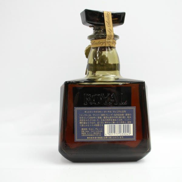 サントリー ローヤル 15年 ブルーラベル 700ml - メルカリ