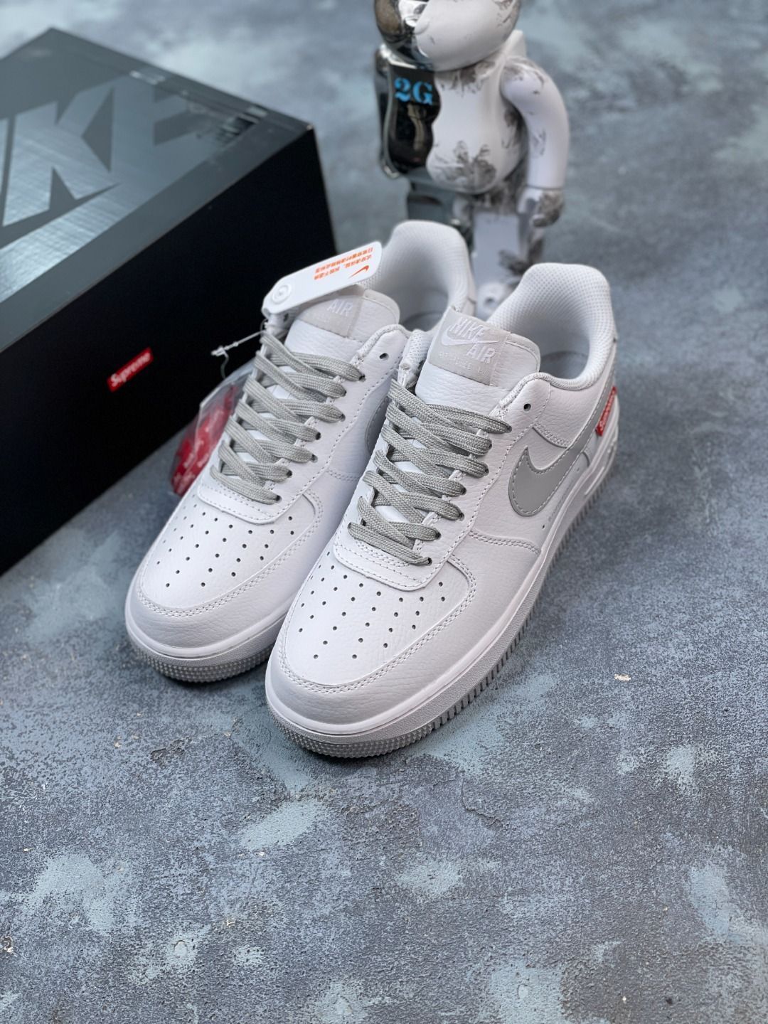 Nike Air Force 1’07 / Nike x Supreme 未使用 Nike Air Force 1 Low x Supreme Box Logo - Black for Sale