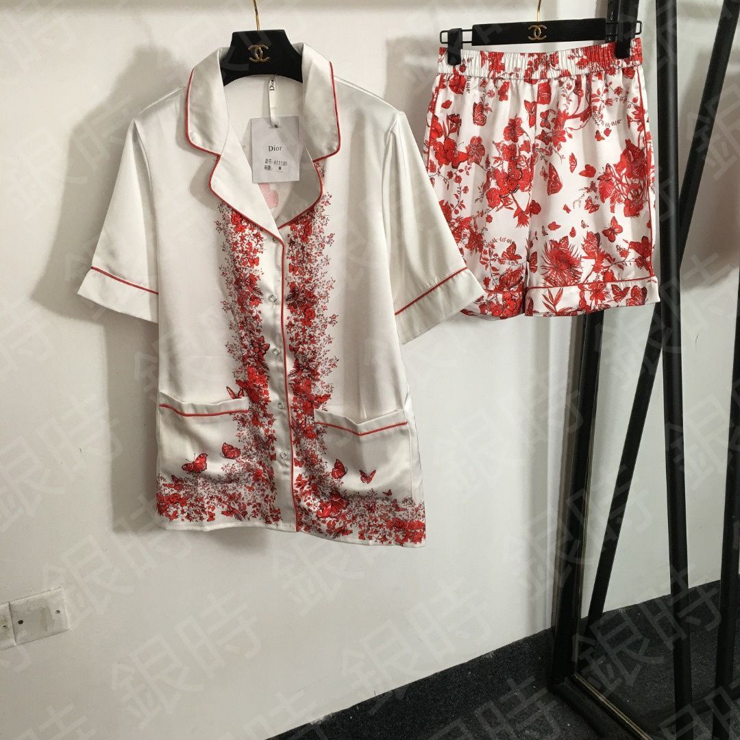 極美品 DIOR クリスチャンディオール スーツ  半袖（tシャツ）/半ズボン パジャマ