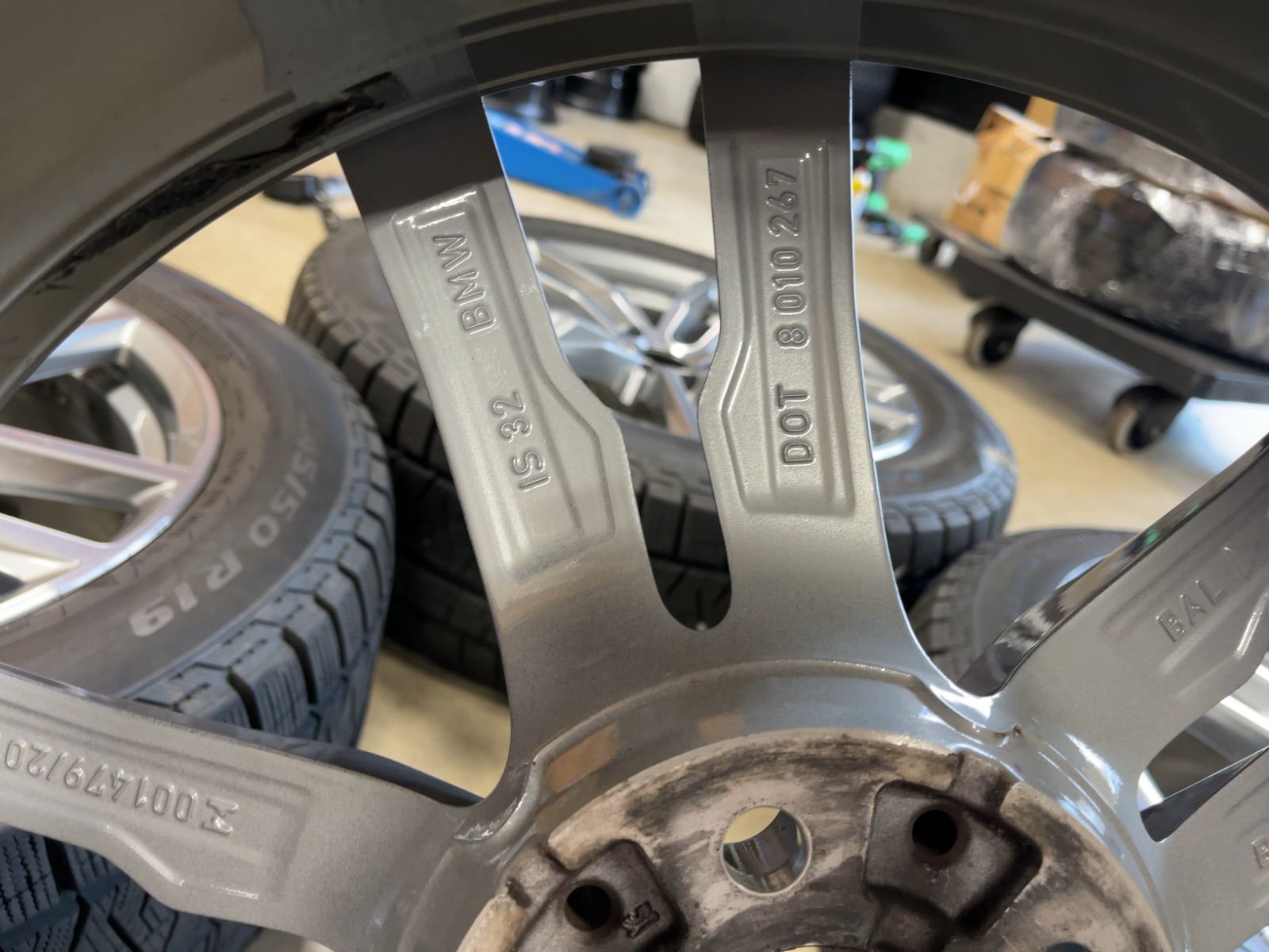 235/50R19 BS ALENZA バリ山 4本セット A-2797)本州送料無料 バリ山