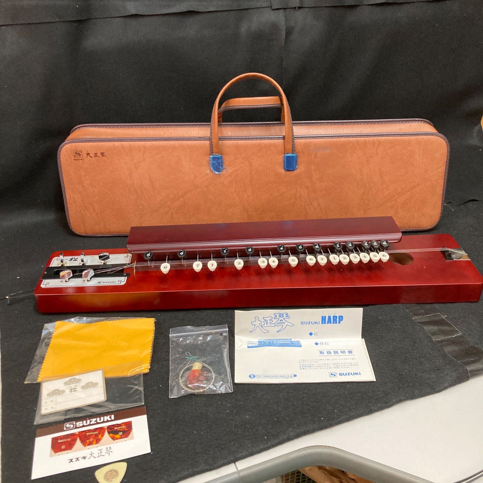 大正琴 スズキ 特松 SUZUKI 特製 松 46 200円 和楽器 弦楽器 松 楽器 特製