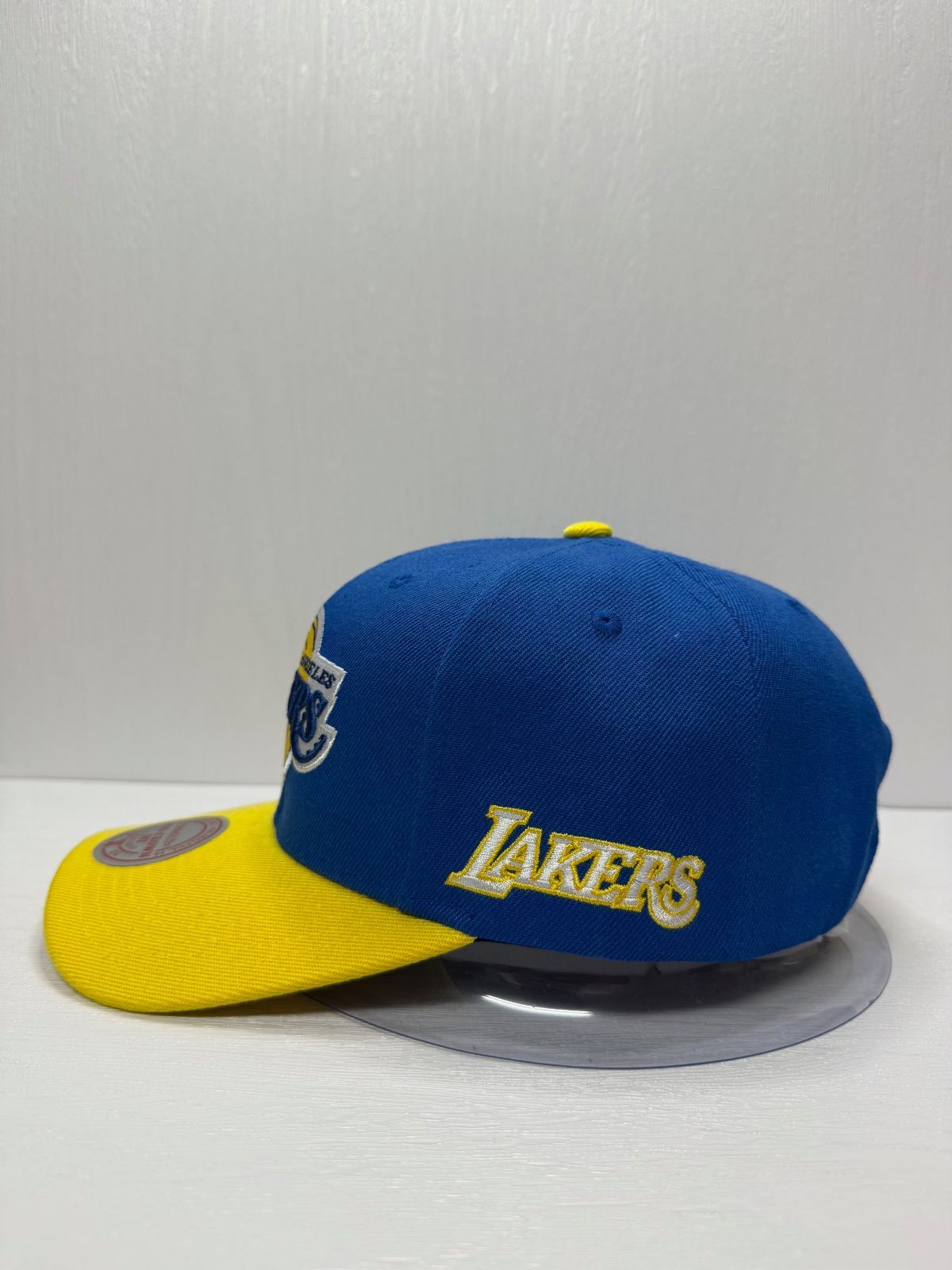 Mitchell&Ness ロサンゼルスレイカーズ Pro Crown スナップ