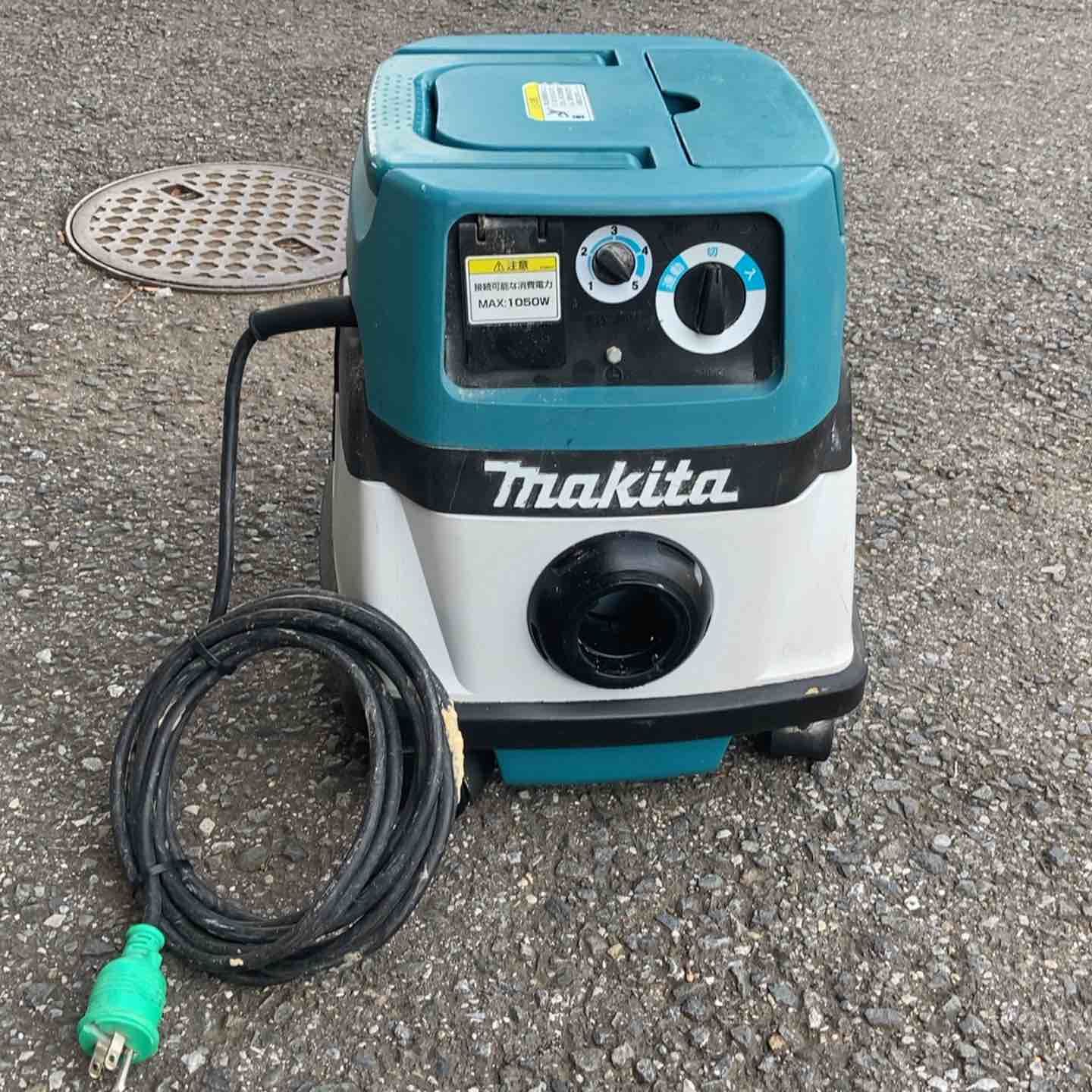 Makita業務用乾湿両用集塵機483 ☆マキタ(makita) 集じん機 乾湿両用 483(P)【所沢店】 - メルカリ