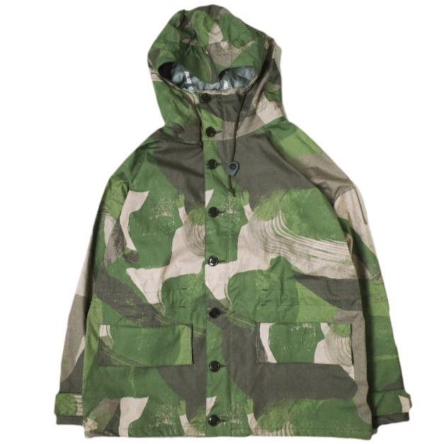 PALACE x BEAMS PLUS パレス ビームスプラス 24AW 別注 JACKET 3LAYERS 3レイヤージャケット 38-18-0595-139 L CAMO シェル 迷彩 カモフラージュ マウンテンパーカー アウター g21037