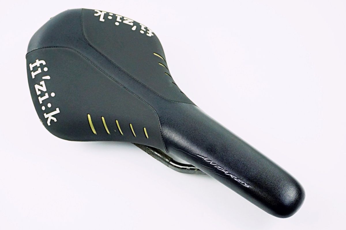 FIZIK 「フィジーク」 ANTARES R1 サドル / バイチャリ名古屋大須店