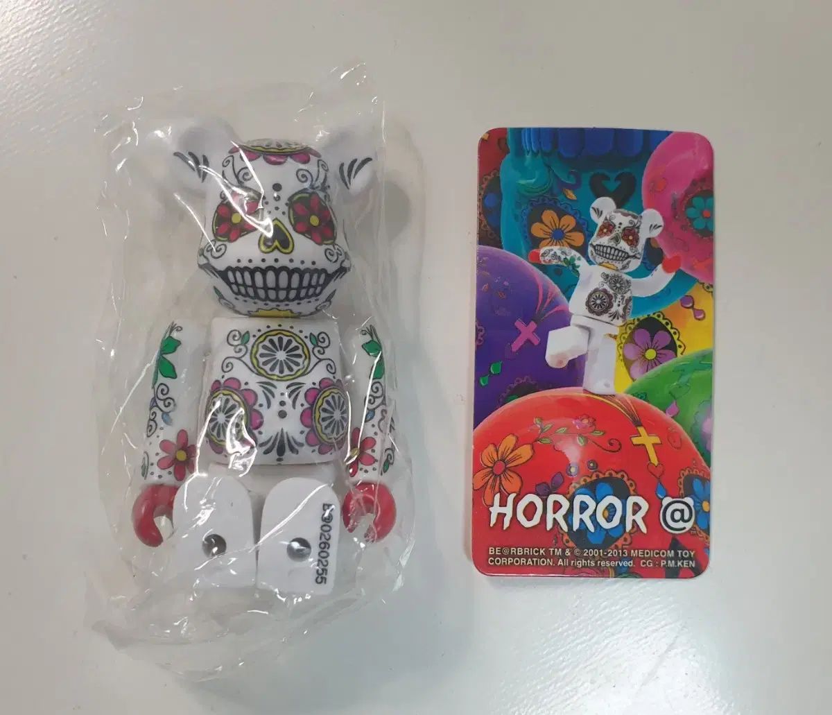 BE@RBRICK(ベアブリック) 26 焦げた ホラー フラワースカル