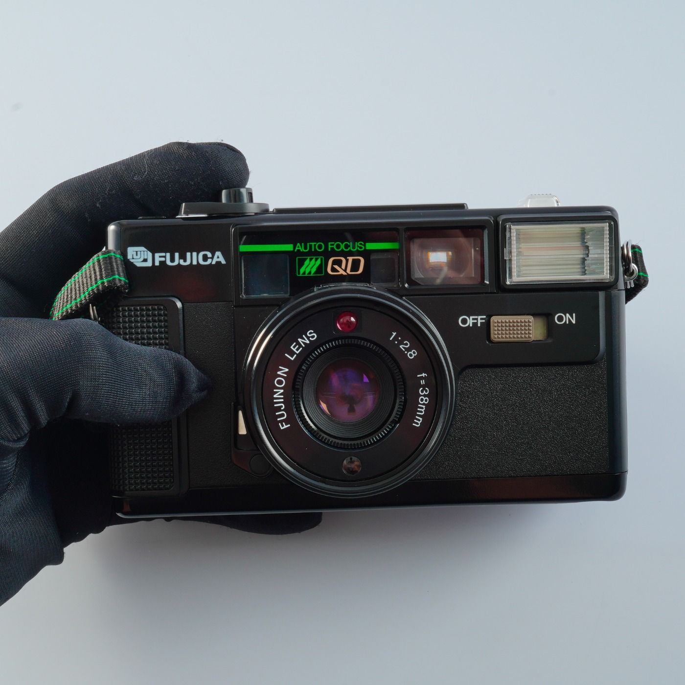 FUJIFILM 富士フィルム FUJICA AUTO-7 QD コンパクトフィルムカメラ