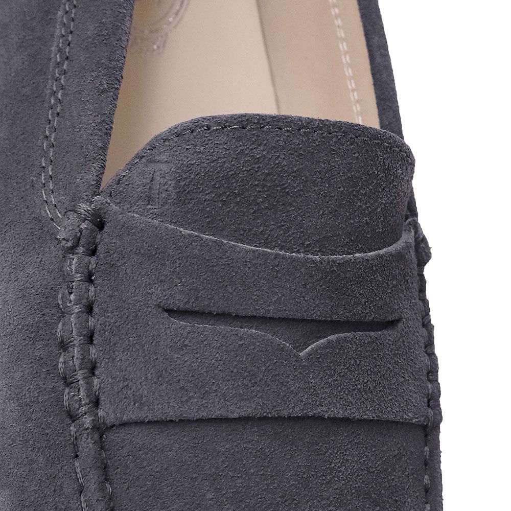 【未使用】TOD'S ゴンミーニ　グレー スエード モカシン Woman グレー ゴンミーノ スエード モカシン XXW22L00010RE040MB413 | Tods