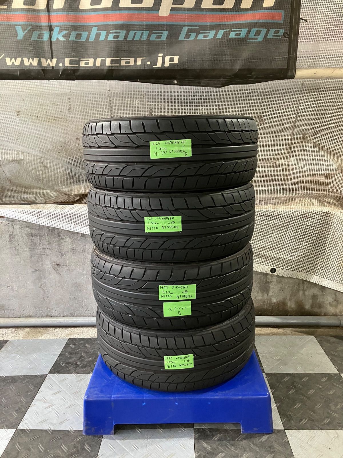 ［送料込み］ 215/35R19 NITTO NT555G2 ニットー 中古タイヤ4本セット