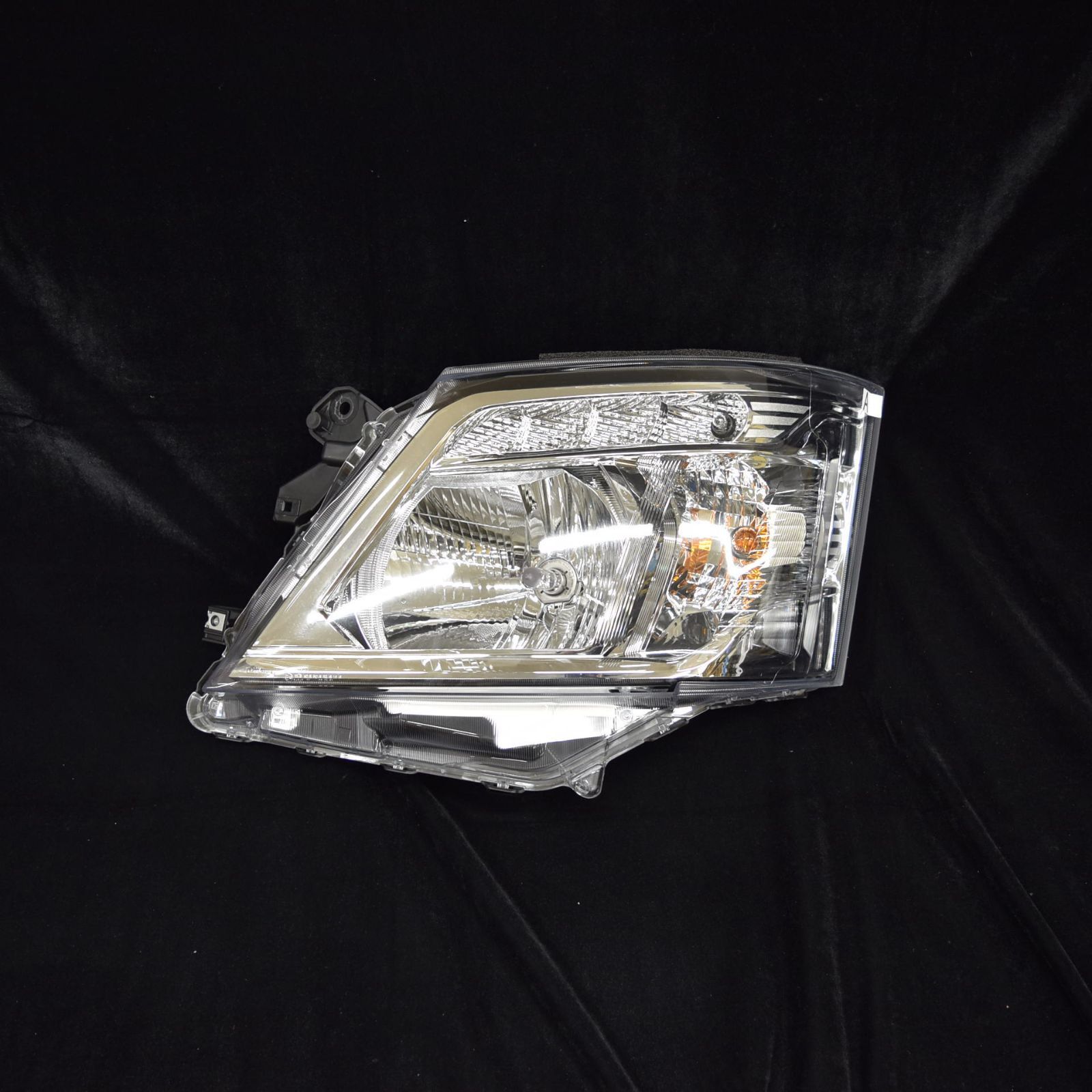 ガッキー様専用ページ‼️17,スーパーグレート ハイルーフラック左右