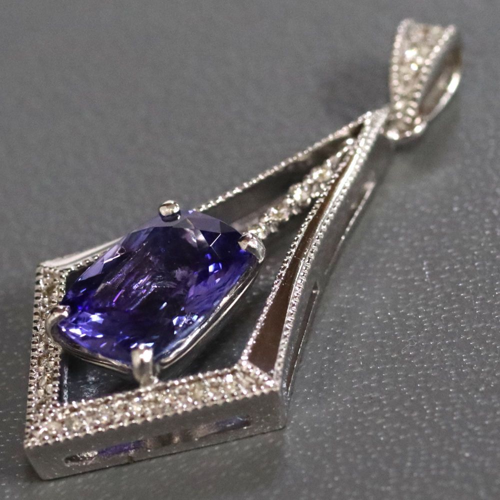 K18WGタンザナイトダイヤモンドペンダントトップ 2.81 5.5g - メルカリ 