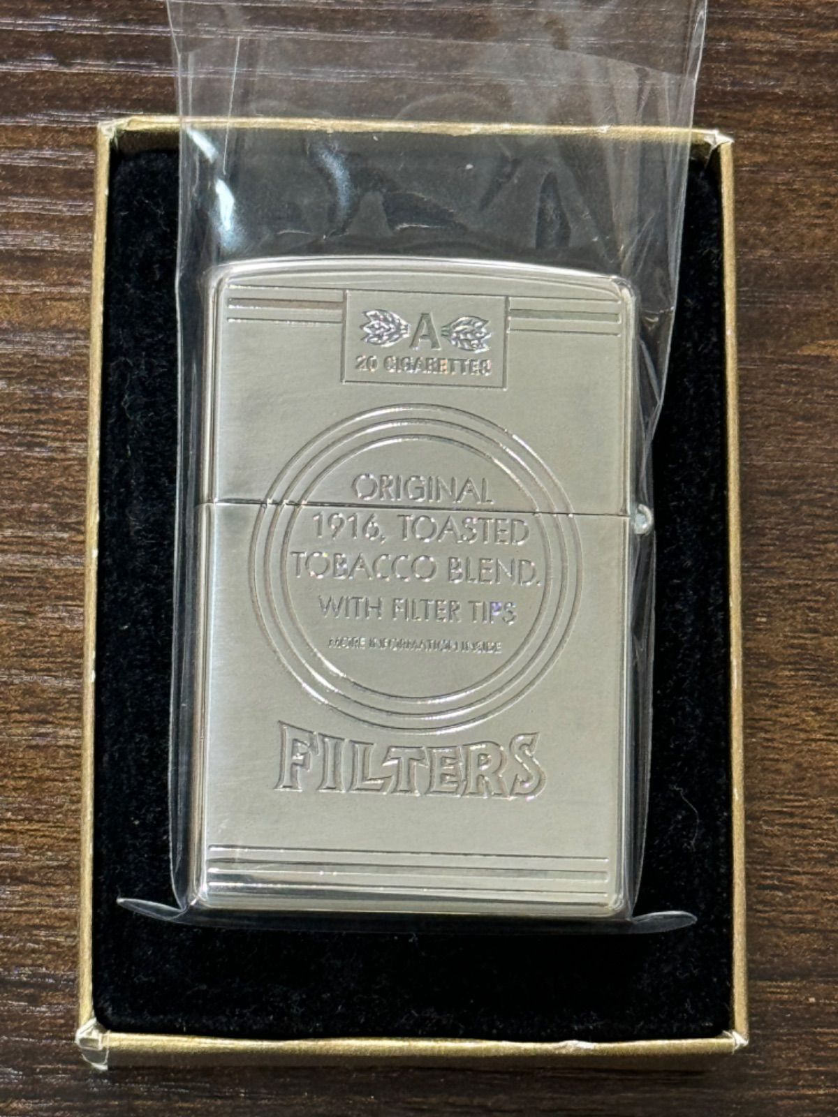 zippo LUCKY STRIKE IT S TOASTED 両面刻印 ラッキーストライク 2002年