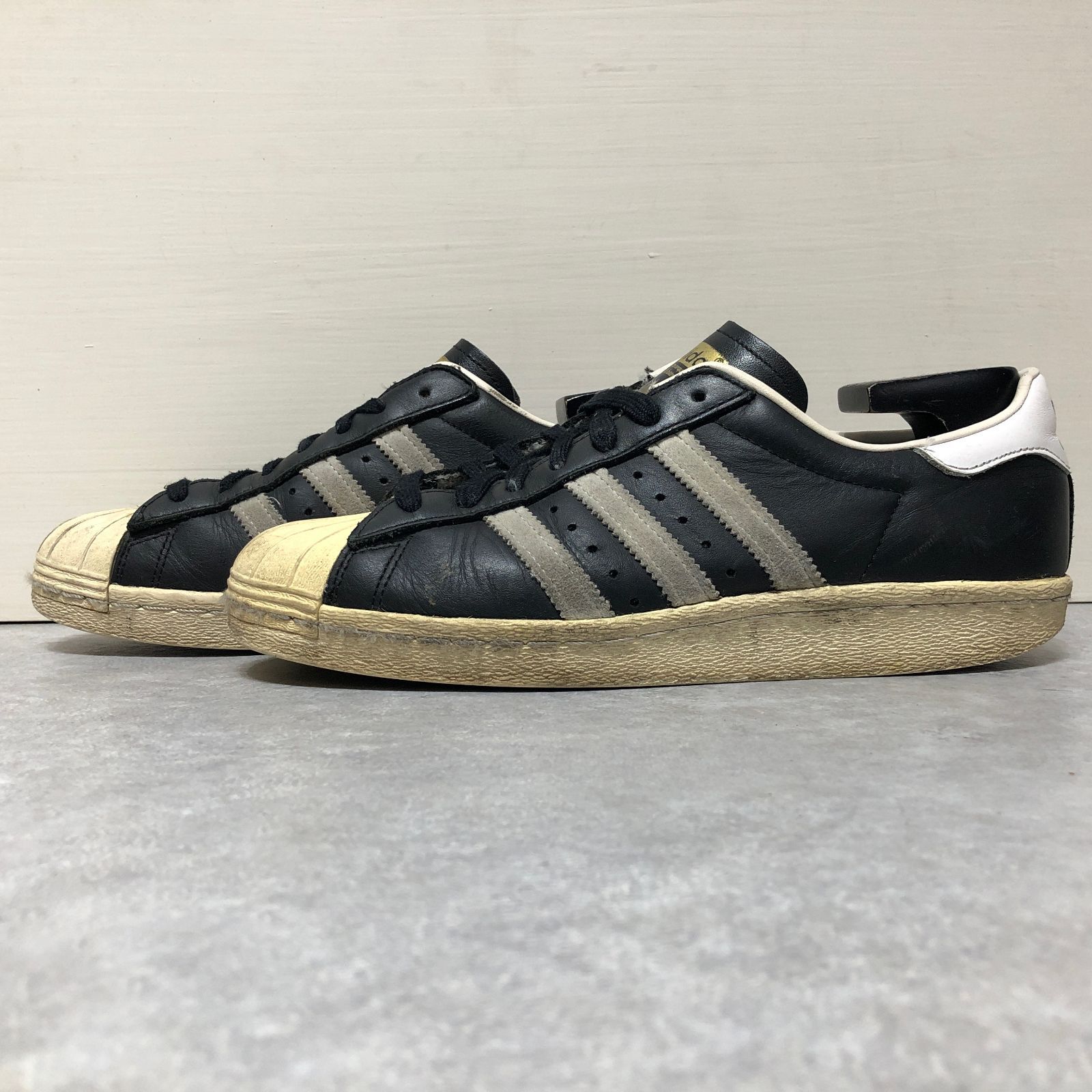 adidas SUPER STAR 80S 人気復刻モデル スーパースター