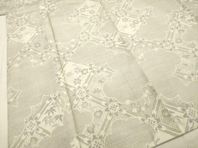平和屋着物○本場大島紬 白大島 9マルキ 雲取り天井花文 正絹 逸品  