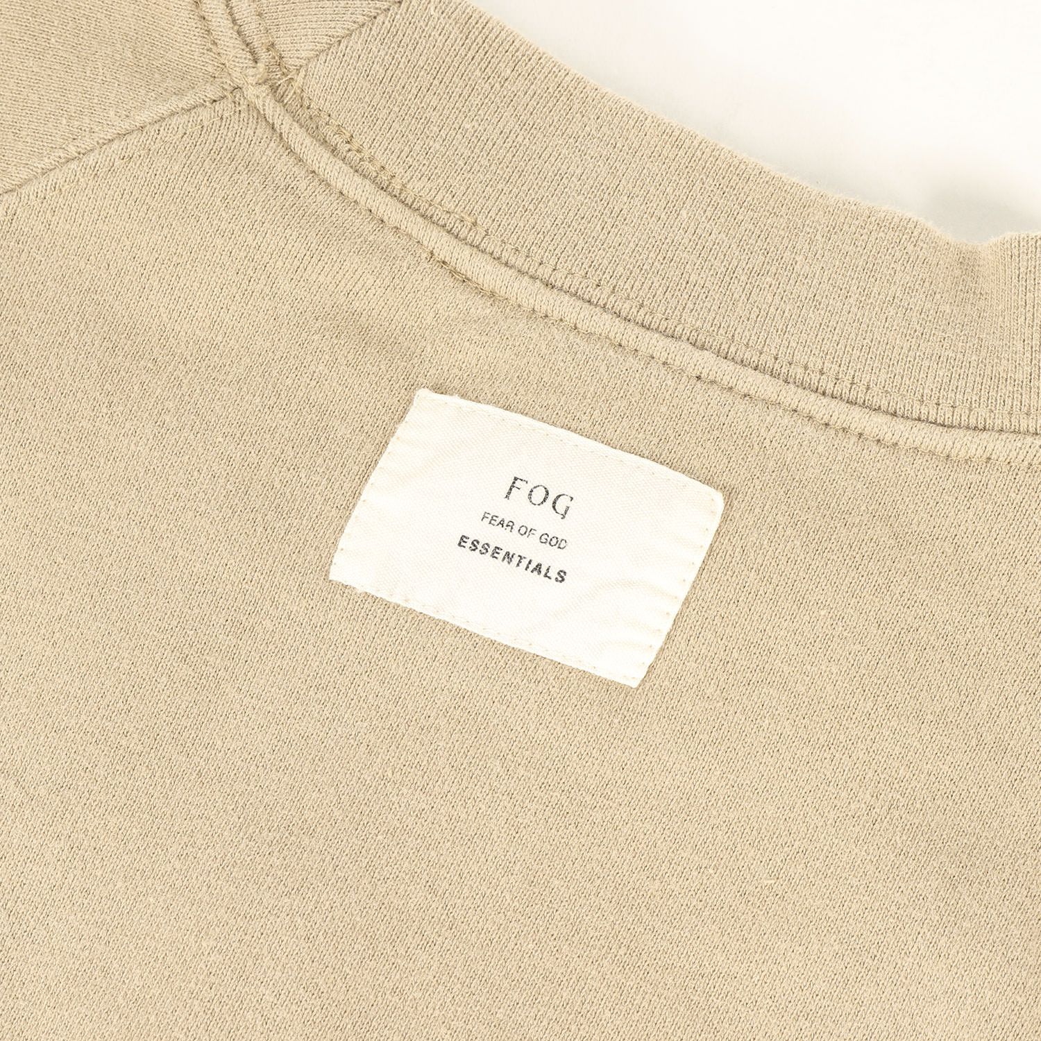 ESSENTIALS 1977トレーナー ベージュ FEAR OF GOD フィアオブゴッド ESSENTIALS エッセンシャルズ