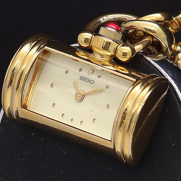 【希少 入手困難】SEIKO スクエア ブレスレットウォッチ 2E20-6730 希少 入手困難】SEIKO スクエア ブレスレットウォッチ 2E20-6730 希少