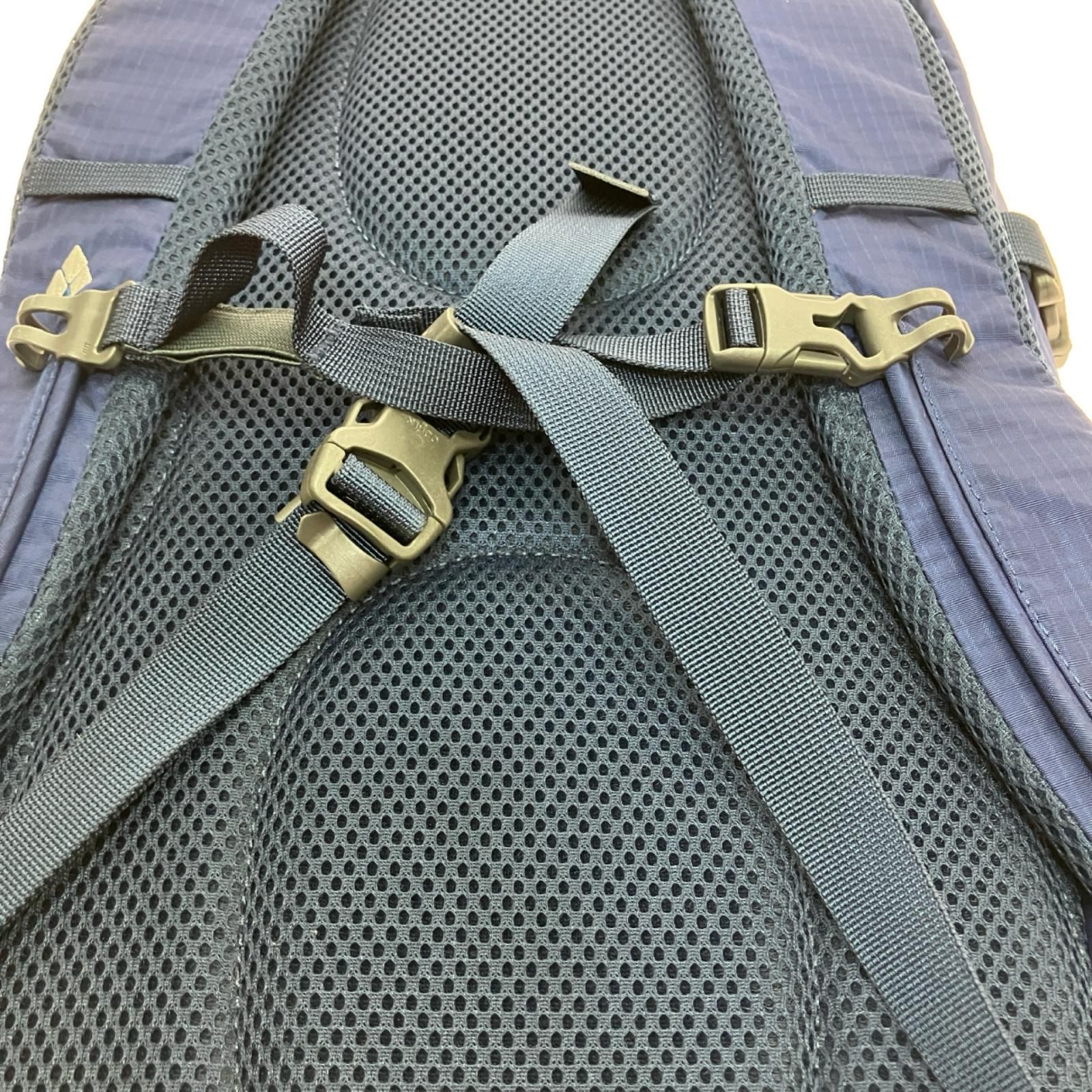 1133127 ネイビー