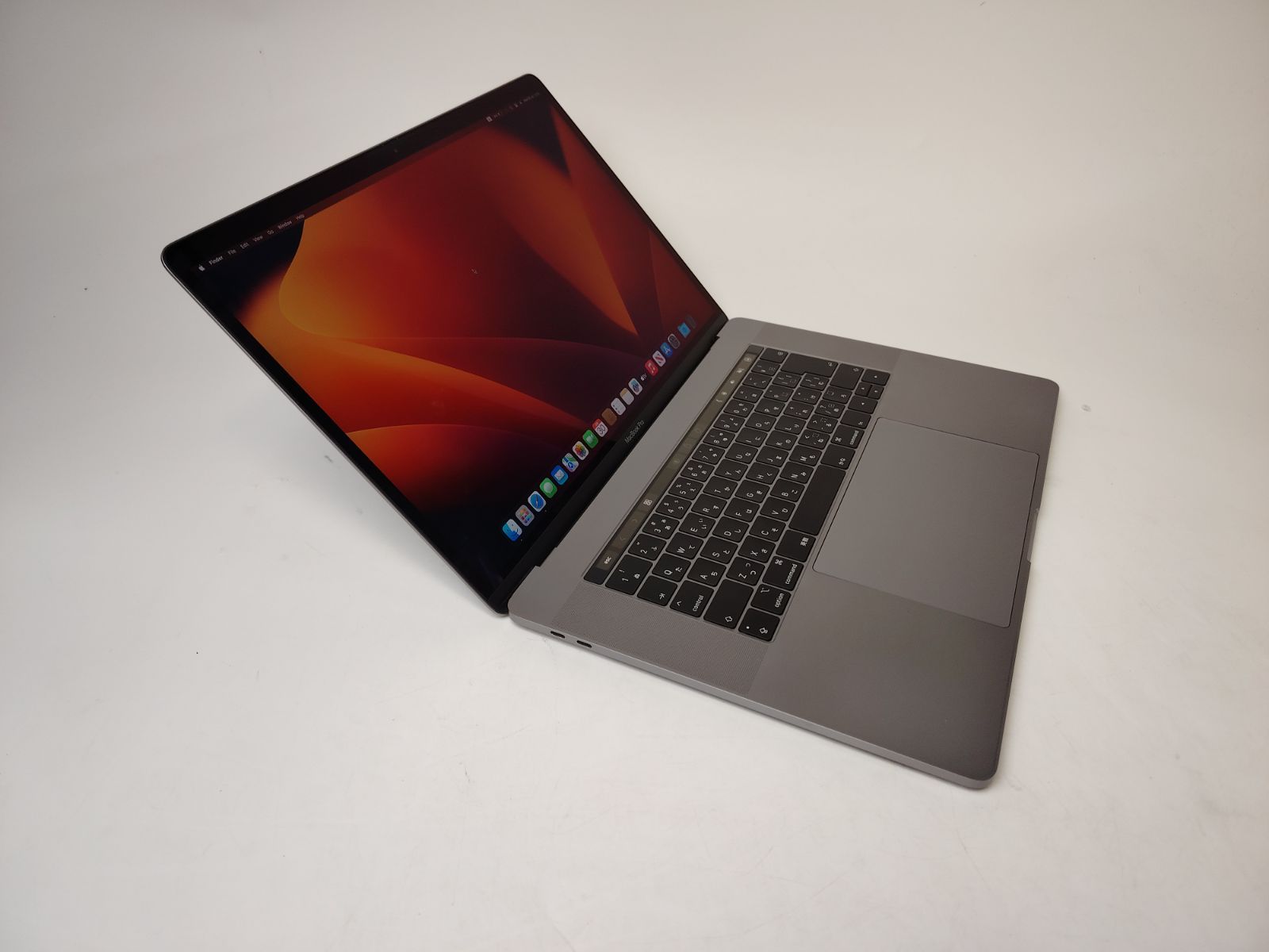 Apple Macbook Pro 15インチ 2018 MR942J/A Core i7 8850H
