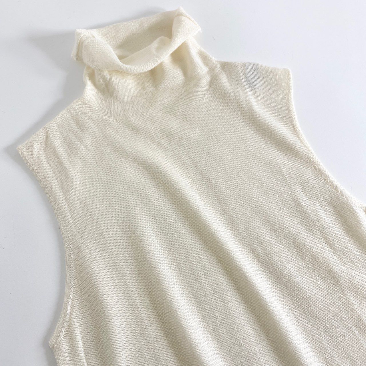 4756【美品】ブルネロクチネリ カシミヤ100 ニット ノースリーブ  