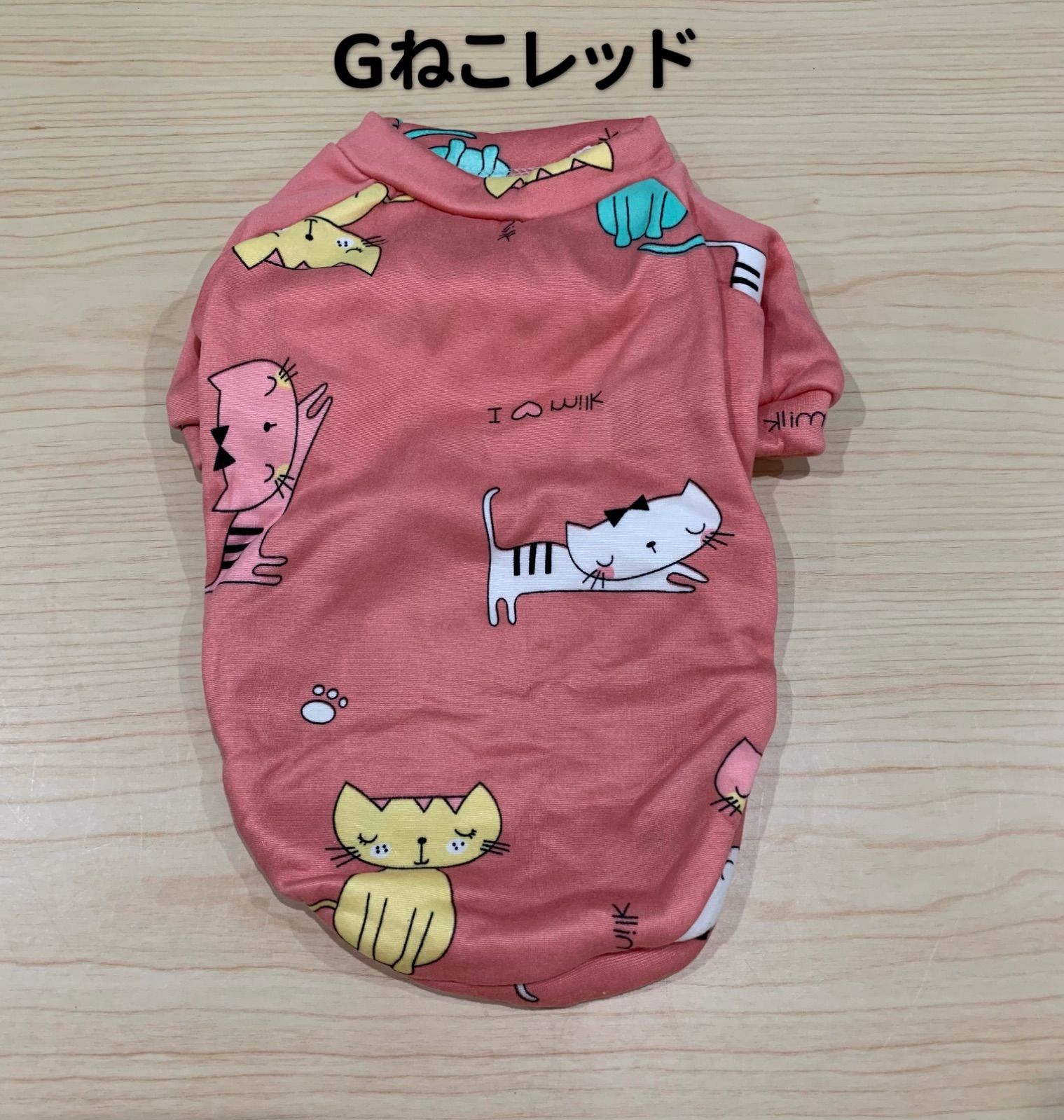大人気　新作　可愛い 小中型犬服 ドッグウェア 裏起毛　うさぎ　クマ　イチゴ　M