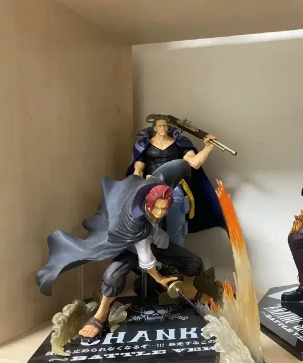 ONE PIECE（ワンピース） フィギュア アーツZERO シャンクス+ベンベックマン