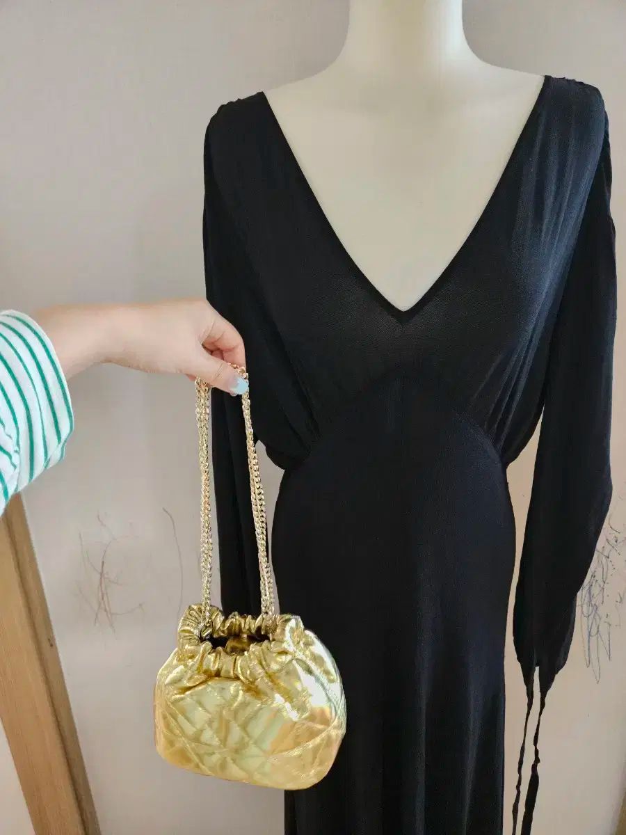 スリムに見える ZARA