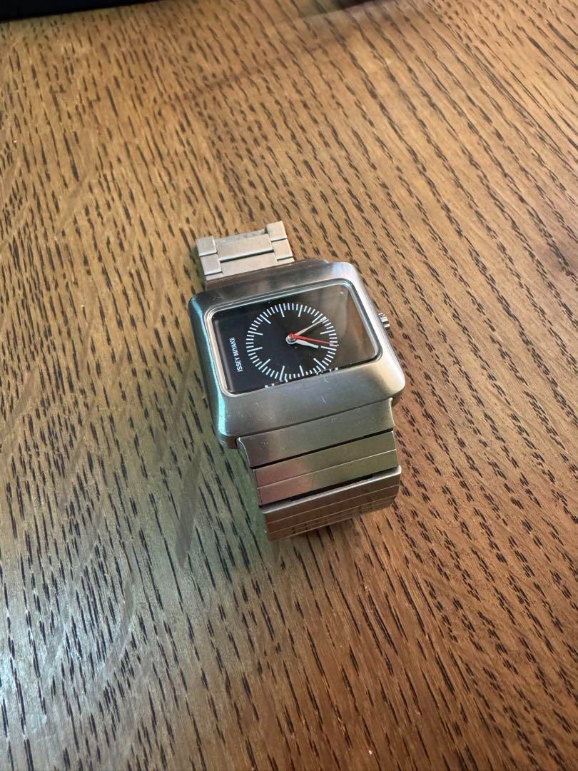 イッセイミヤケ　ハッリコスキネン　腕時計　クオーツ イッセイミヤケハッリコスキネン腕時計