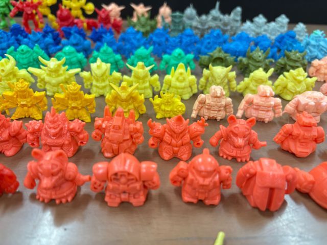 ガンダム消しゴム　ガン消し　100体以上おまとめセット　Gundam SDガンダム 消しゴム 100体以上 まとめ売り☆ ガン消し 勇戦士