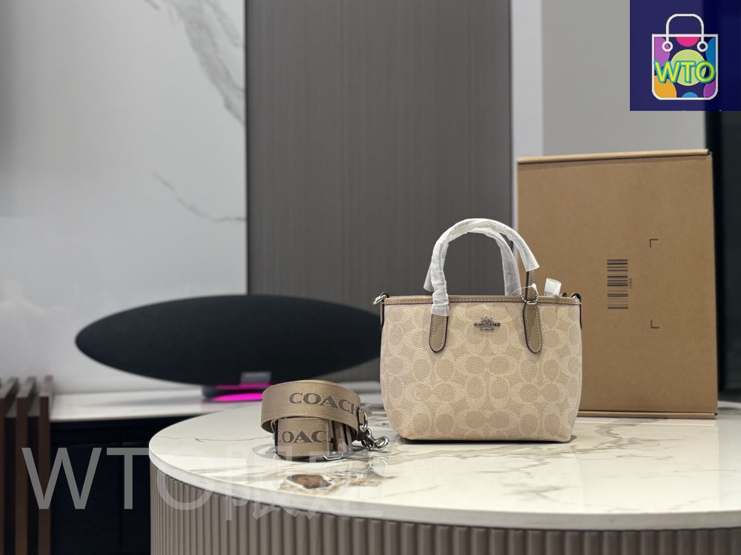 送料込み追跡付き COACH 素敵 ミニ トート bag 送料込み追跡付き COACH 素敵 ミニトート bag (Coach/トート