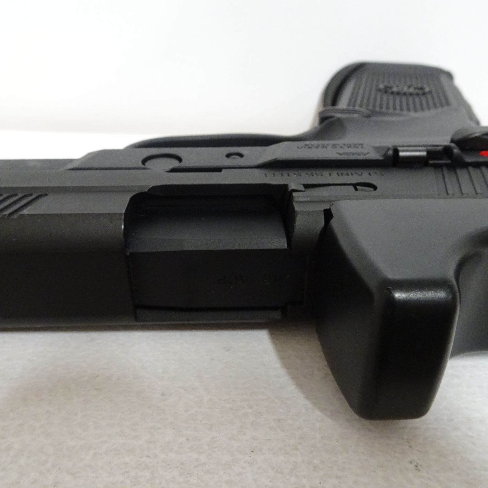 東京マルイ プロフェッショナルCAL45 ガスガン ブラック A 東京マルイ プロフェッショナル CAL.45 ガスガン ブラック