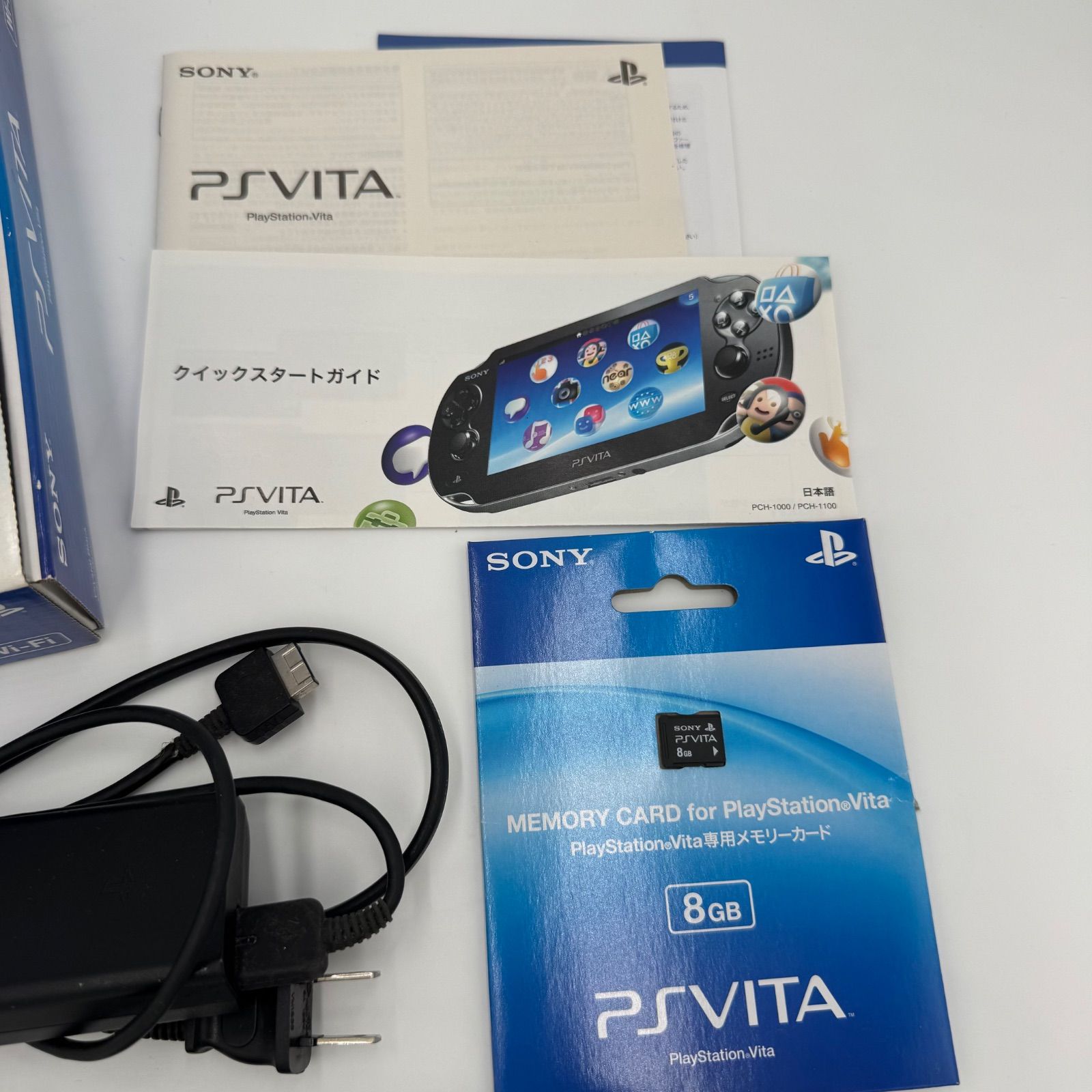 SONY PS Vita 本体 8GB 付属 PCH-1000 ビータ 中古品 箱付き